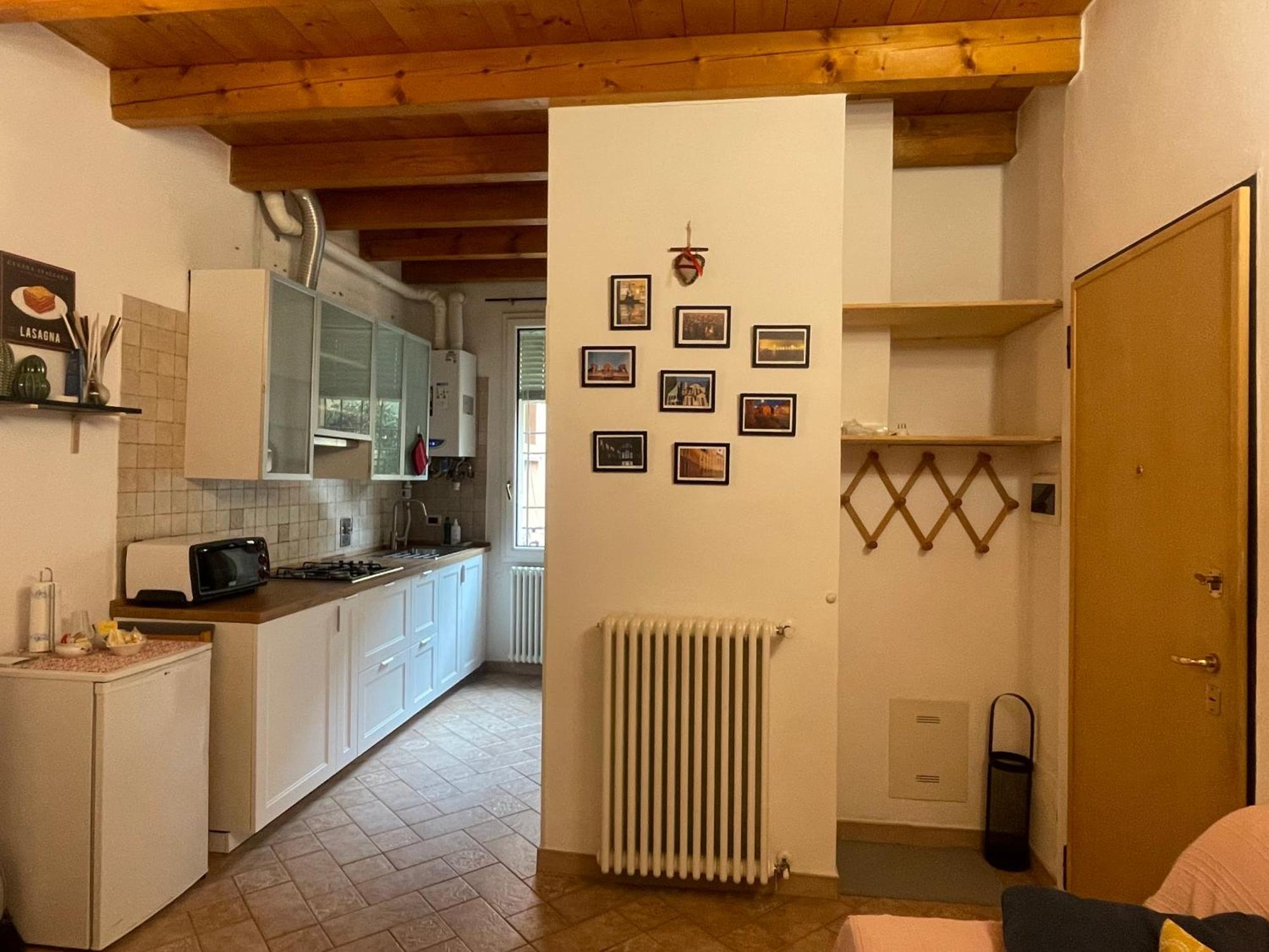 Casa Vacanze Myrasol Lägenhet Bologna Exteriör bild