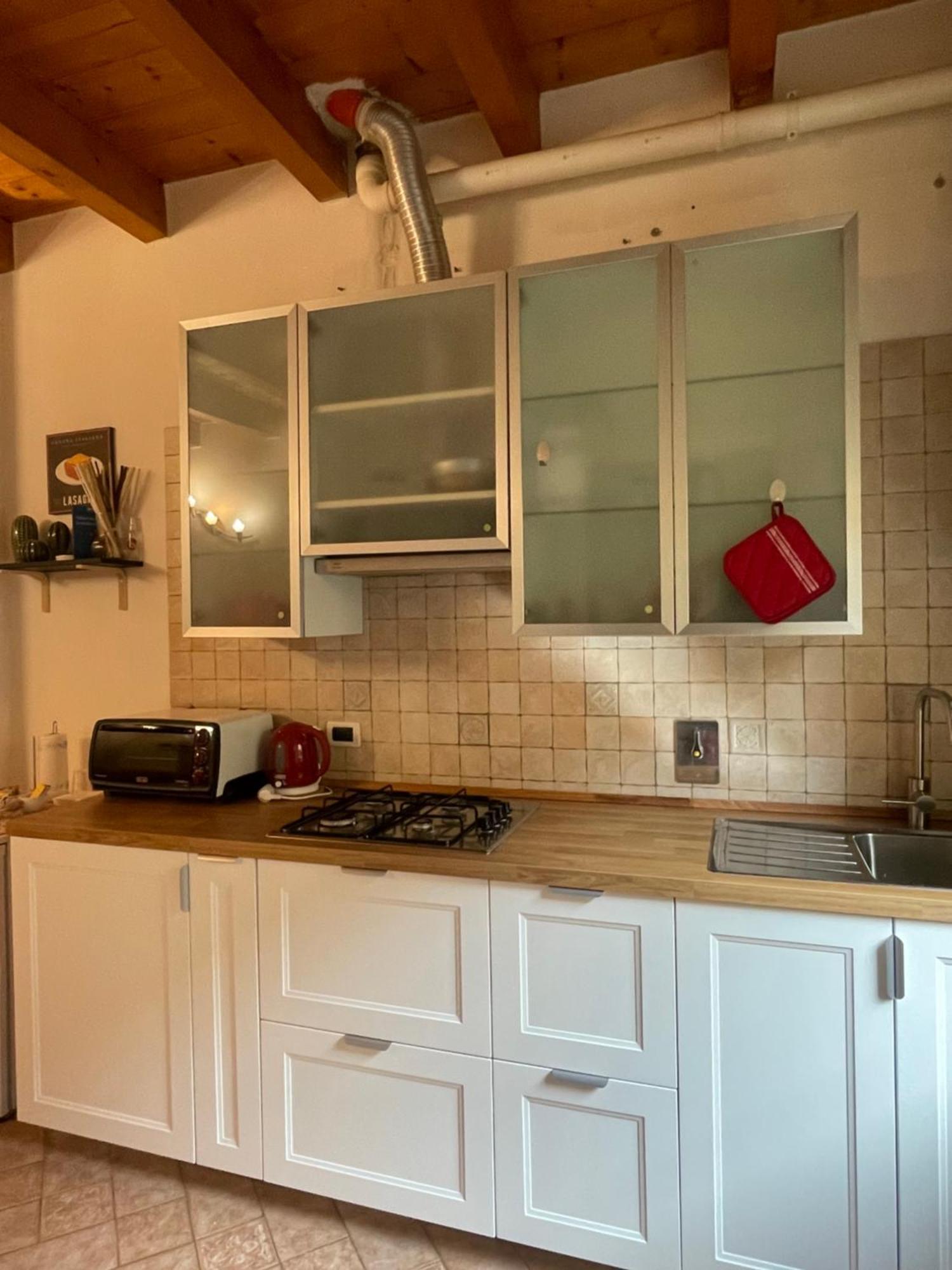 Casa Vacanze Myrasol Lägenhet Bologna Exteriör bild