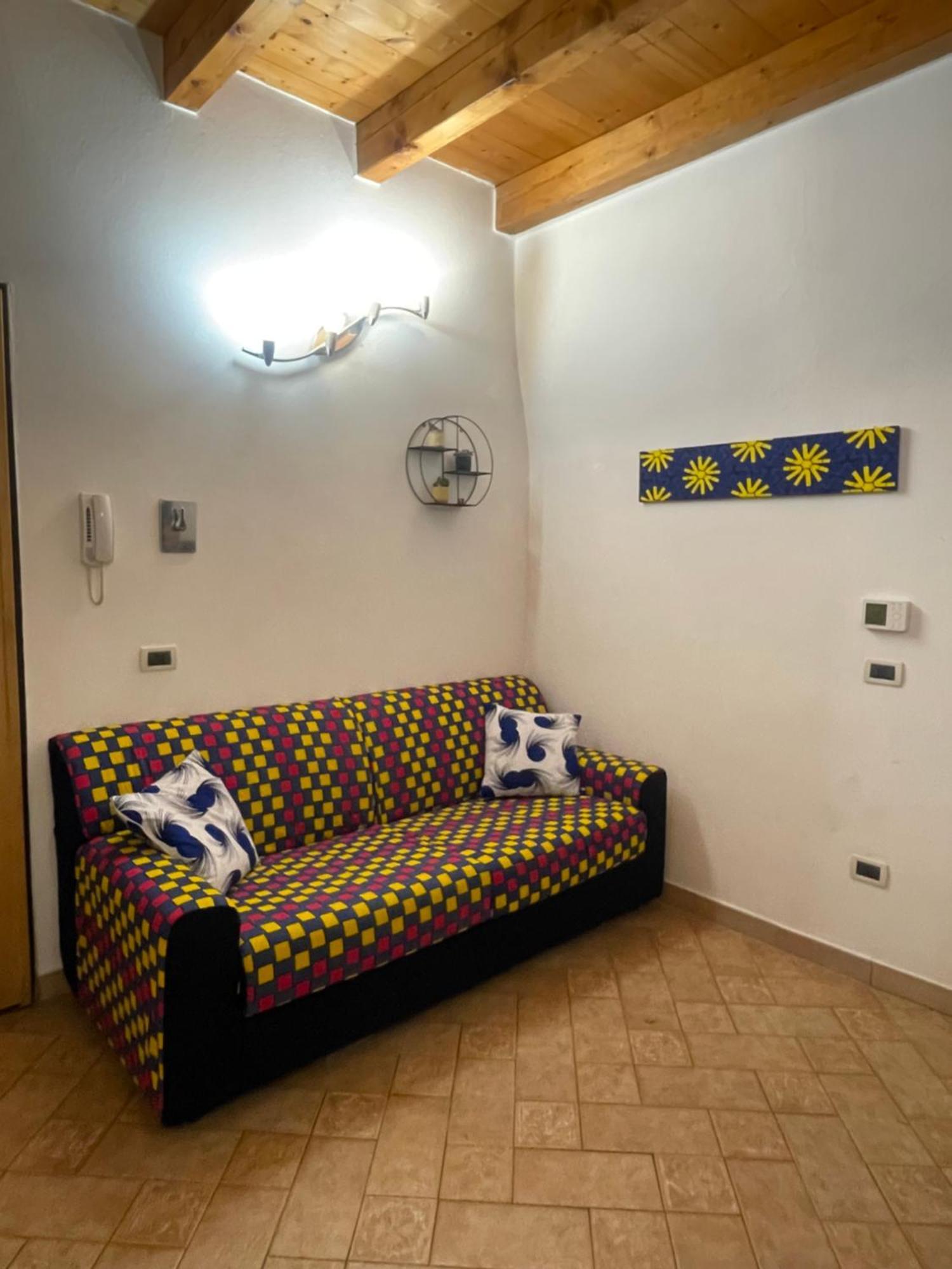 Casa Vacanze Myrasol Lägenhet Bologna Exteriör bild